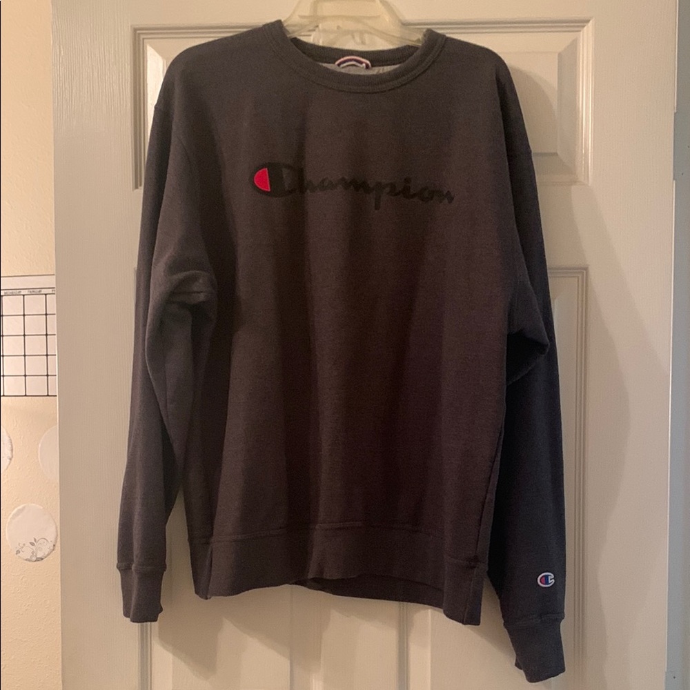 Champion women’s sweatshirt